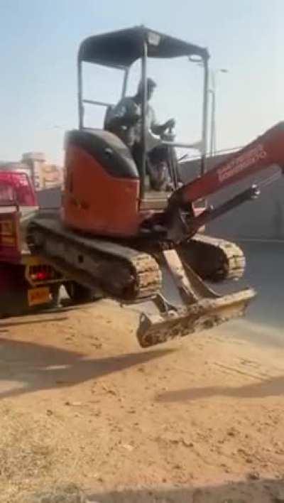 Not sure if this belongs here, but I thought it was a pretty guy thing to dude.