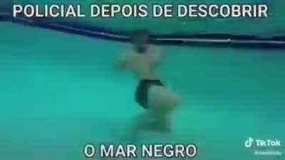 Crítica social cirúrgica 😔👌