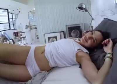 I want to fuck Gal Gadot with my tiny cock