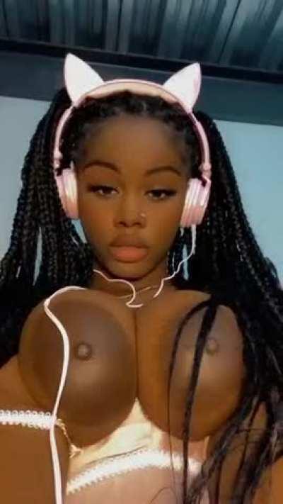 Come join my new snap chat! @NewSantasSweets