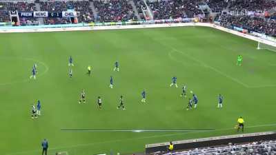 The last time we won at St James’ Park, Reece scored this magnificent brace to help us secure a 3–0 victory