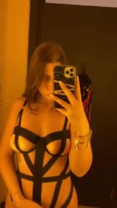 Do you like my outfit… I think we could have pretty much fun in the changing room haha