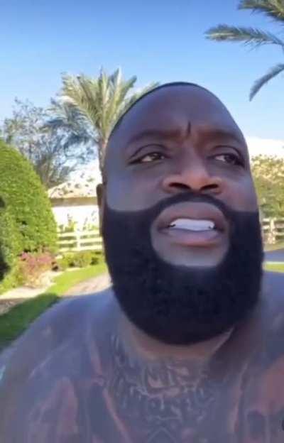 The biggest boss 😩