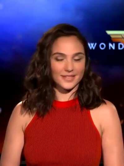 Gal Gadot was so busy thinking about getting fucked that she almost forgot where she was at