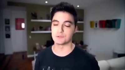 Esperando o Felipe ir justificar chorando por causa desse post