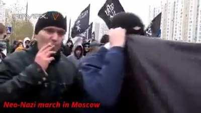 Nothing to see here, just typical pro peace demonstration in Moscow by tolerant Russian liberals.