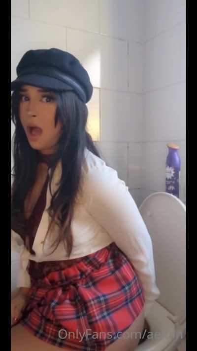 POV: You’re the toilet bowl and I just ate Taco Bell