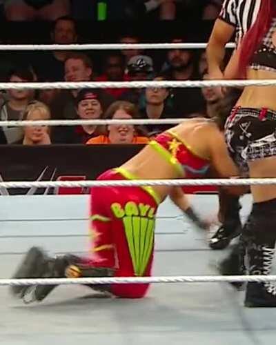 Bayley [1 MIC]