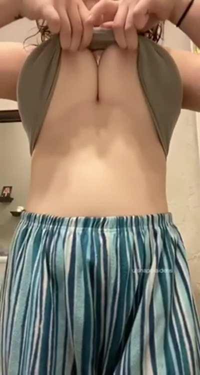 Stepbro don’t worry about her, you’ve got me!