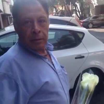 Una bella flor para otra bella flor