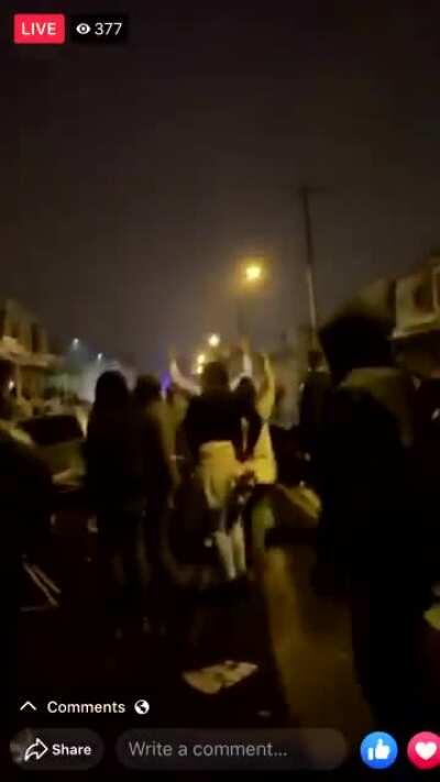 Protesters throw bricks at Philly Police