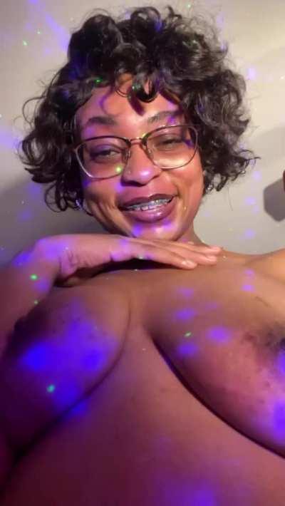 How’s the view daddyy?