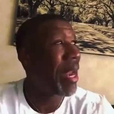 The invigilator tryna take my omr 