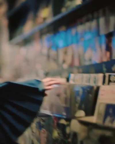 Taylor Hill enjoying the city 