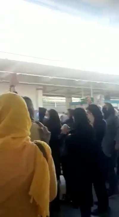 Iranian protesters chanting 