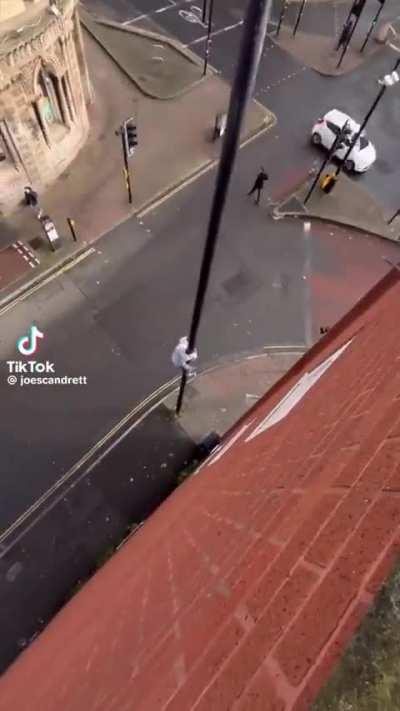 I could never, but do you man. you live only once 😂.