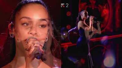 Jorja Smith is on her own Wavelength. (2019 Laureus World Sports Awards)