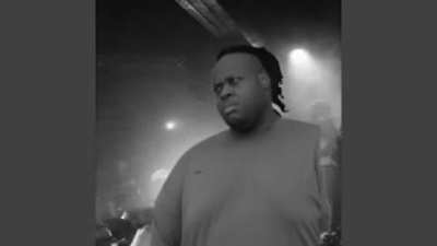 Whoever did this is a f*****g idiot 🤣🤣🤣😭