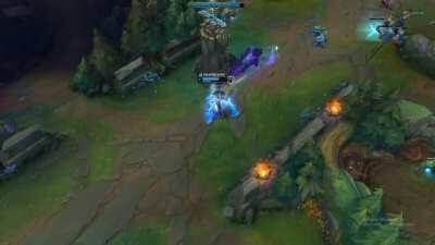 This Sylas Ekko ult bug is not always beneficial