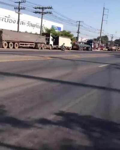 Hay guys, I found the source of Thailand's PM 2.5 problem!