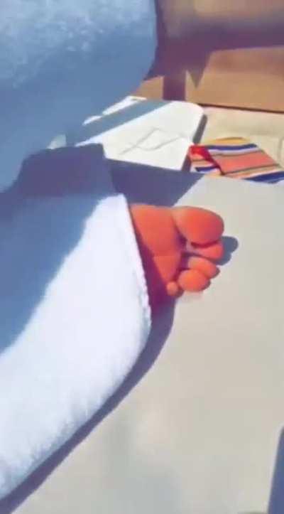 Kendall’s Perfect Soles. Shoutout to the person who found the video.