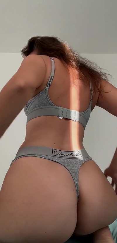 It’s dinner time, papi