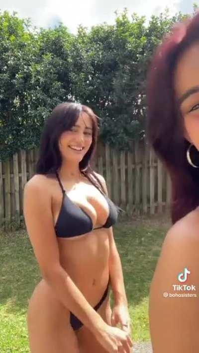 I feel like I have a black bikini fetish 😍🤣