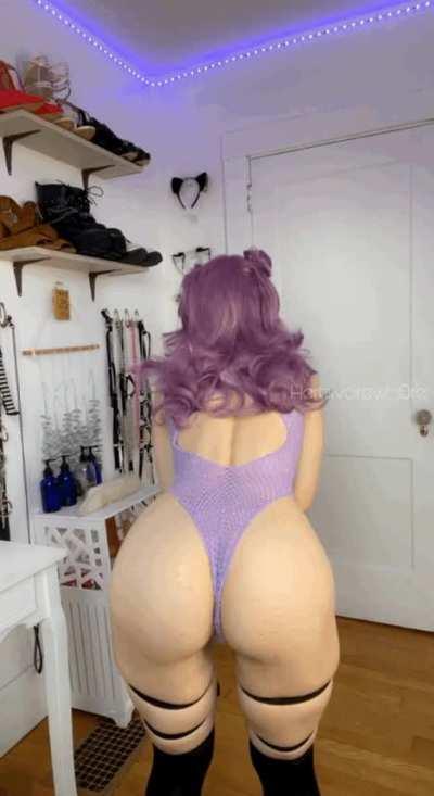 Let’s play I-spy: what did you spy first? Hehe [oc]