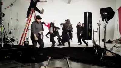 Travis Scott doing the Harlem Shake