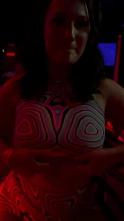 Flashing my tits at a busy bar (;