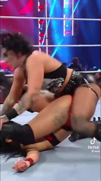 Rhea Ripley Pin Edit 🥵🍑