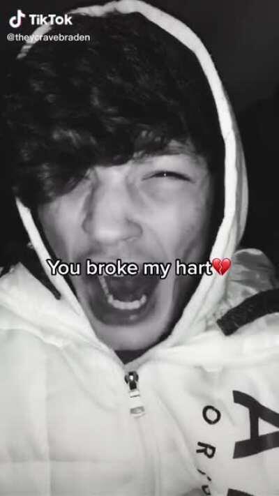 You broke my hart 💔😩😭
