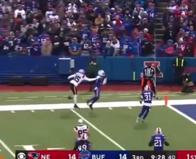 tre white toe tap🔒