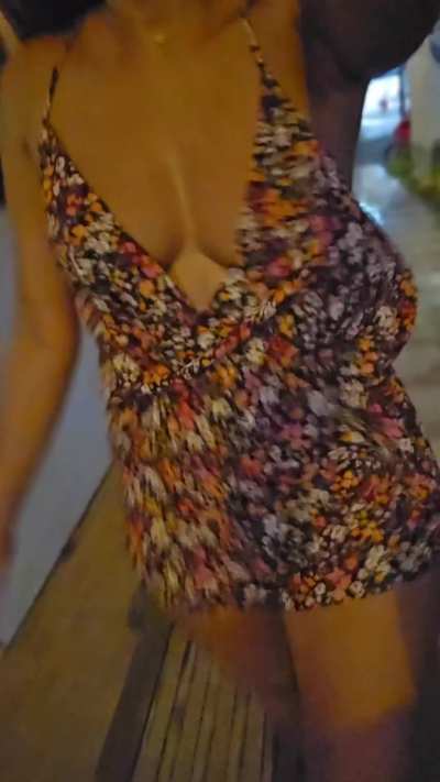 I hope I'd catch you looking 🤭