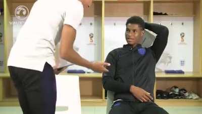 Yo neymar, Its sunny init?