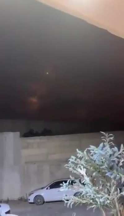 Haifa being hit by Iranian BM 14/6/2025