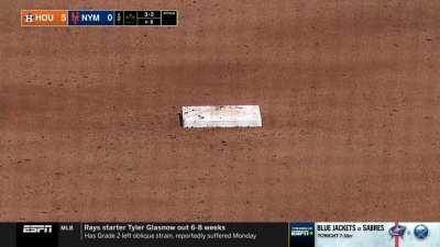 [Highlight] [Highlight] Yainer Diaz strikes out on pitch clock violation.