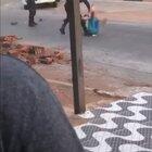 Em ação social coordenada, governadores patrocinam aula de dança grátis para população em quarentena.