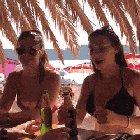 Beer then flash (r/JustFriendsHavingFun)