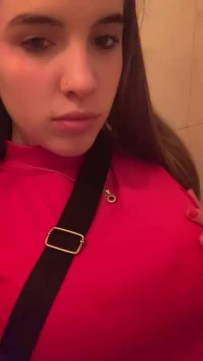 I got very horny at the Halloween party... I wish you were here with me - can i be ur fuckdoll?