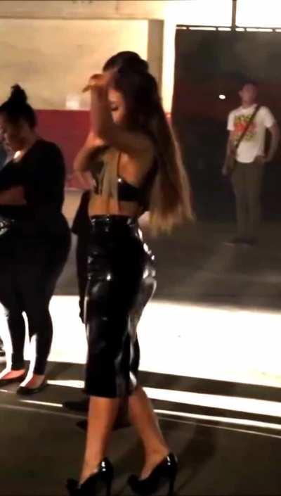 Feeding Ariana Grande