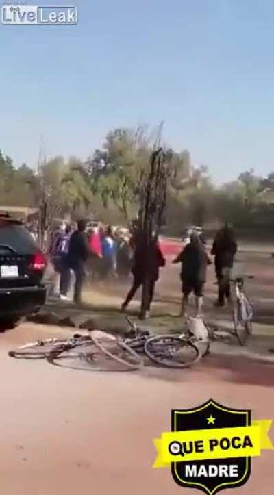 Tourist grabs a hot air balloon. Watch till 1:44 Mark