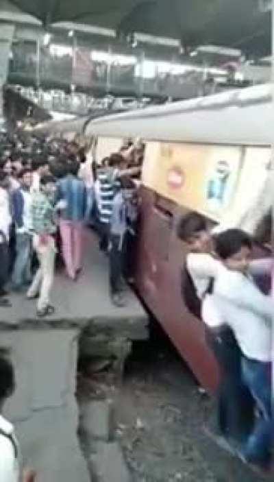 Normal Day in India - ft. Smack down