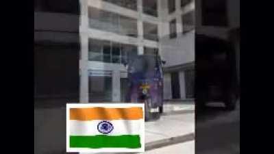 saurabh e auto presents tesla dp dl... the most advance e rickshaw for indian market... e cart super feature attached by indian manufacturer from gujarat... Blue Electric Utility Techapps Ahmedabad GIDC Naroda, Ahmedabad, Gujarat