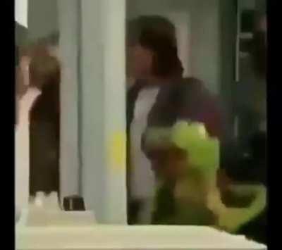 When a monarch main sees a doomed titan