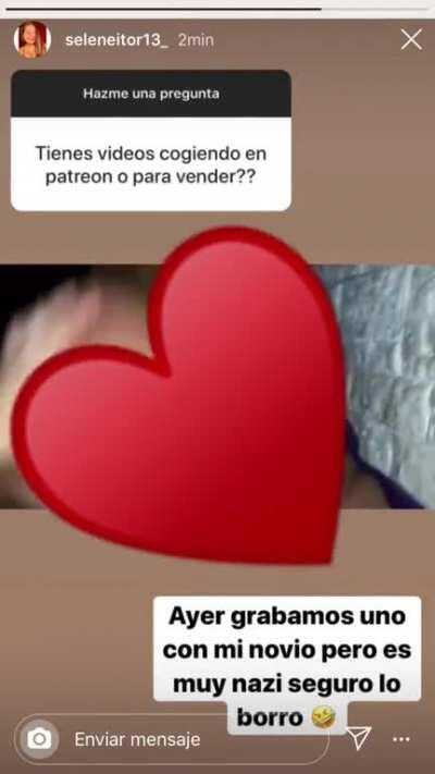 Hay videos de ella garchando?