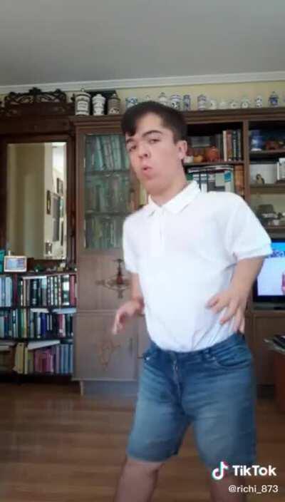 Enano Cayetano enano cayetano