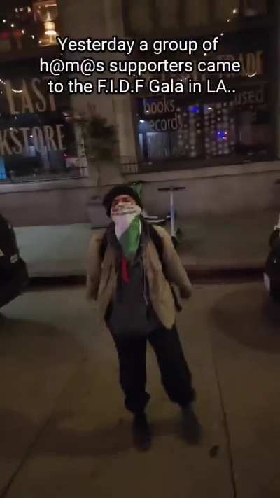 Israeli comedian Uri Cohn encounters a pro Palestinian in Los Angeles 😁