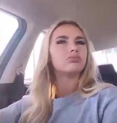 Huge Dick = Happiness for a Size Queen