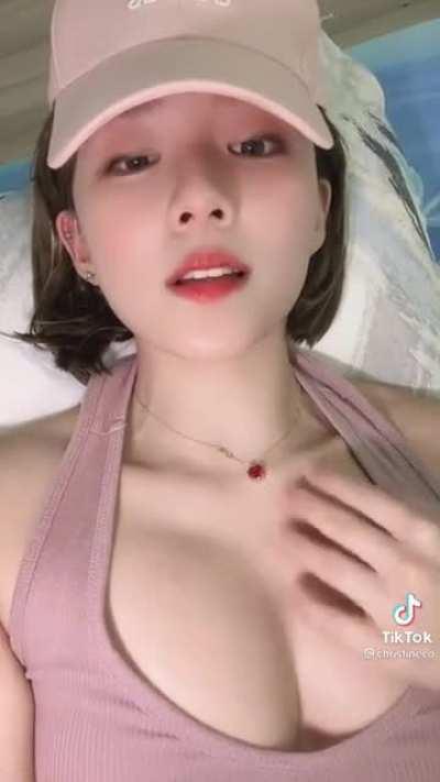 Christine Co is ❤️